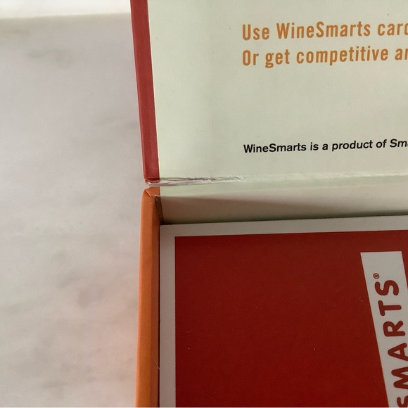 WineSmarts Question & Answer Card Game - Picture 7 of 7